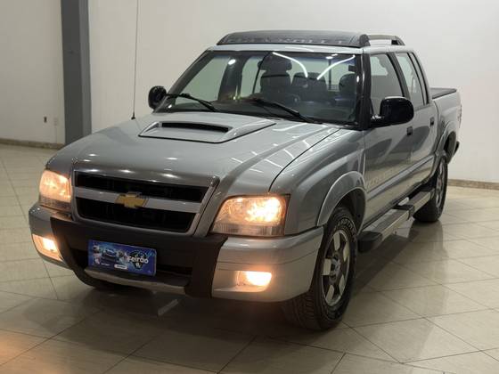CHEVROLET S10 2.8 EXECUTIVE 4X2 CD 12V TURBO ELECTRONIC INTERCOOLER DIESEL 4P MANUAL CHEVROLET S10 2.8 EXECUTIVE 4X2 CD 12V TURBO ELECTRONIC INTERCOOLER DIESEL 4P MANUAL